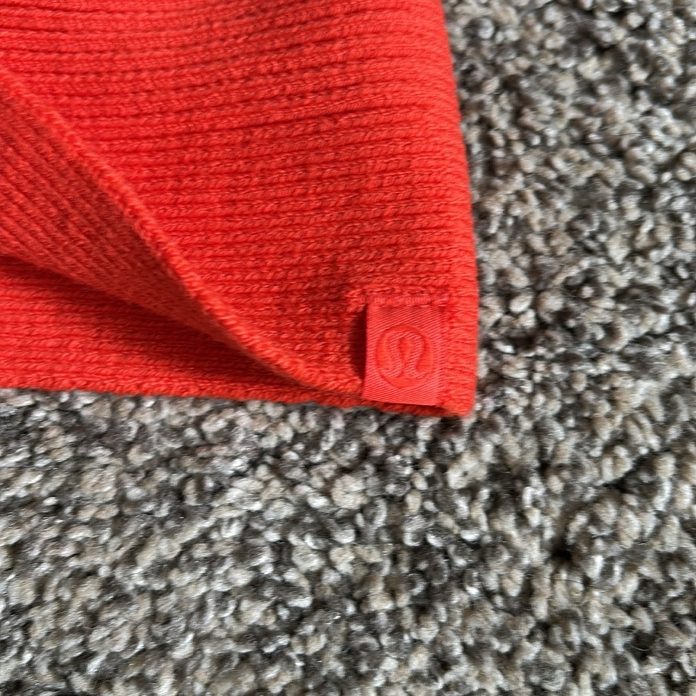 Lululemon Twist Knit Ear Warmer - Picture 2 of 6